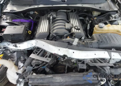 2015 Dodge Charger Srt 392 из США, поврежденный, VIN 2C3CDXEJ0FH832250